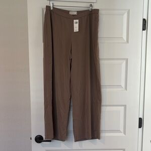 Abercrombie & Fitch Tailored Wide-Leg Pants – Taupe